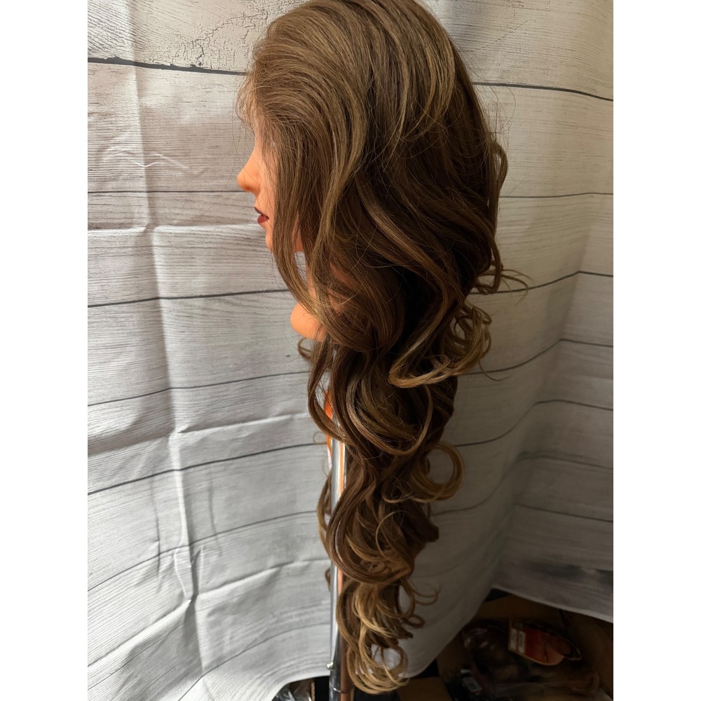 Glueless. Walnut color synthetic curly wig - Picture 2 of 4